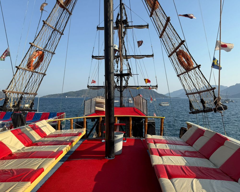 marmarıs korsan tekne