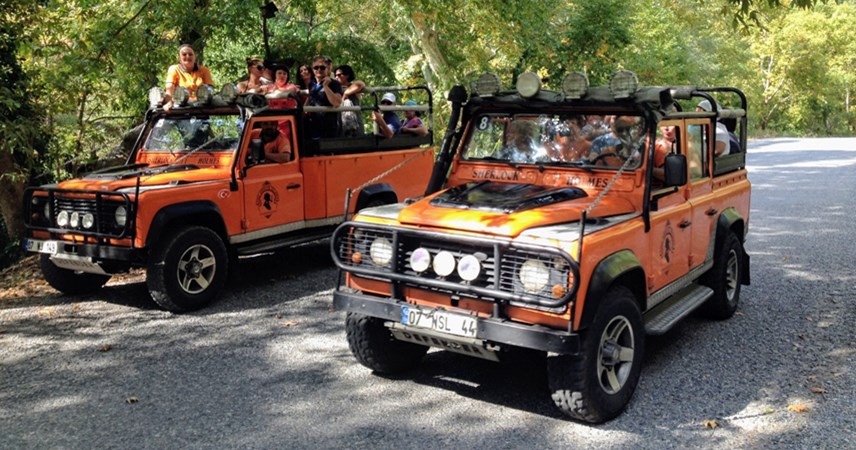 marmaris jeep safari kazasi